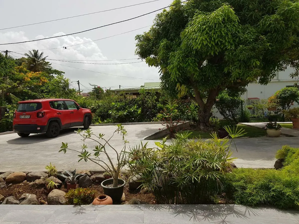Holiday home La Case Bonheur Sainte-Anne  Guadeloupe