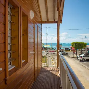 Appartement Résidence Vwal O 1, à Proximité, Sainte-Anne (Grande-Terre)